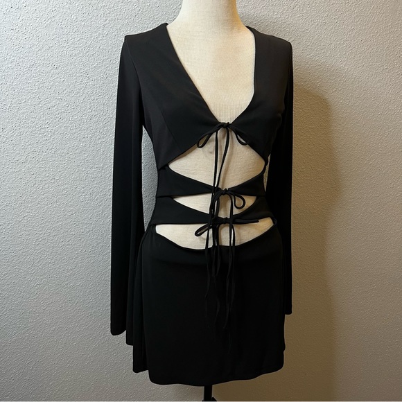 ZARA Cut-out Midriff Long sleeve Bodycon Mini dress in Black Size M NWT - Picture 7 of 11